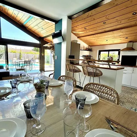 Air-conditioned House With Swimming Pool * Gujan-Mestras